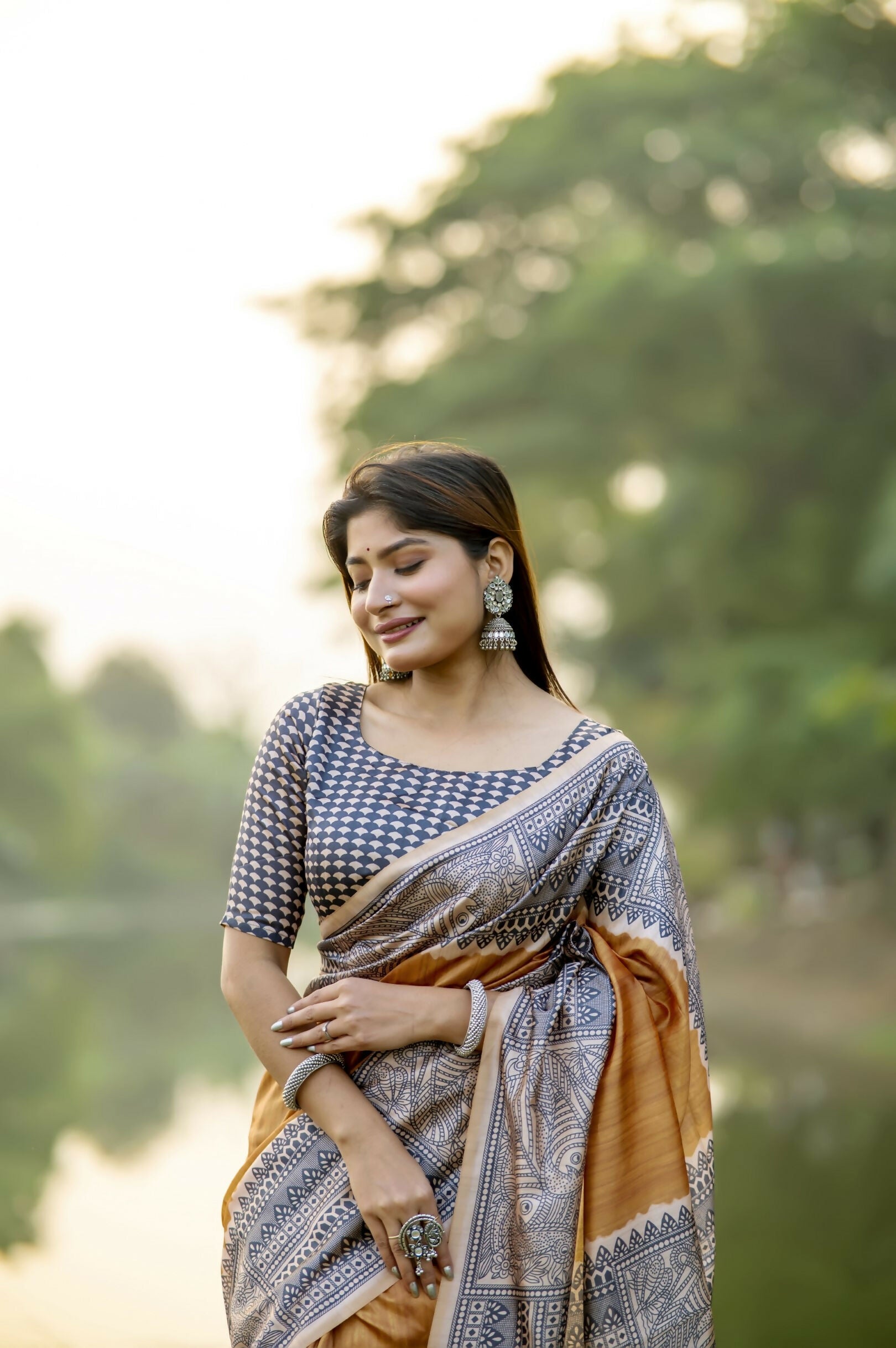 Vishnu Weaves Women's Mustard Soft Tussar Silk Saree with Blouse - Swadesiicart