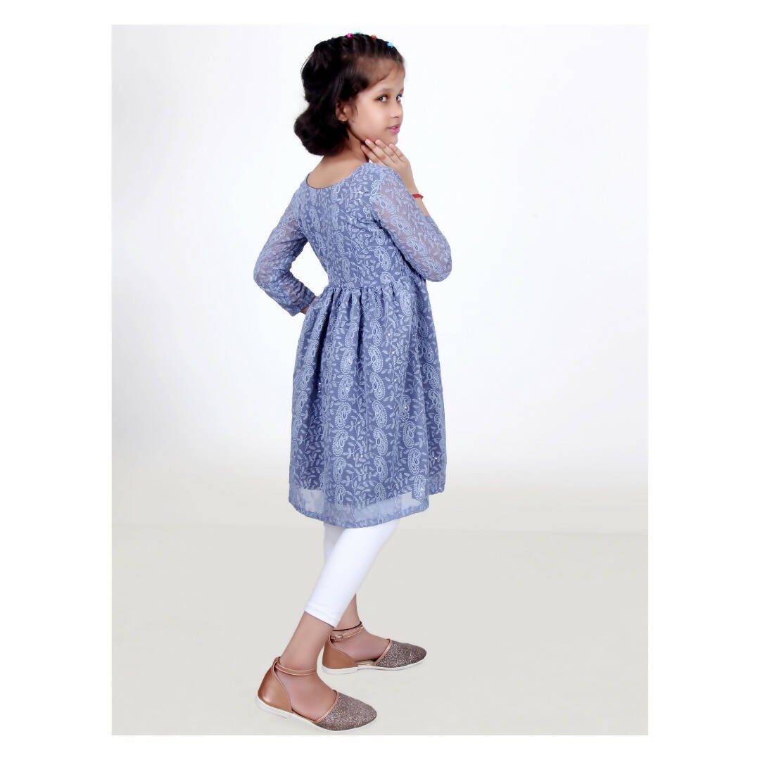 Akarshan viscose Lukhnowi Chikankari Anarkali kurta with Leggings - Grey | Swadesiicart