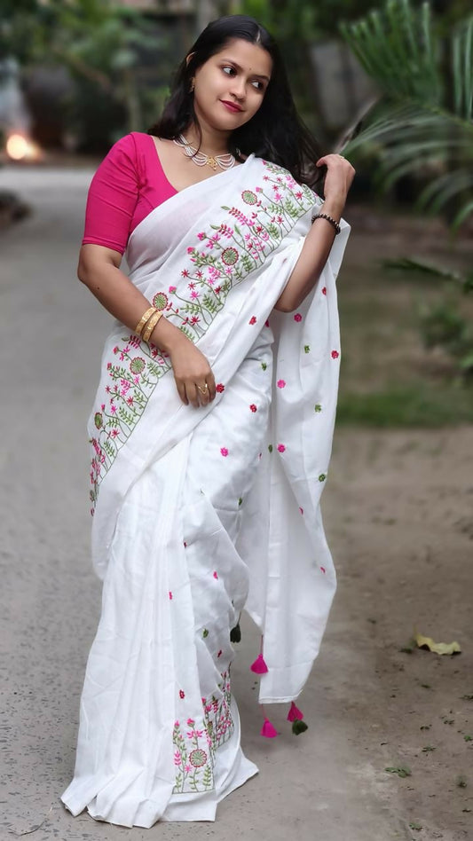 Exclusive Collection White Pure Cotton Handloom Embroidered Saree - Swadesiicart