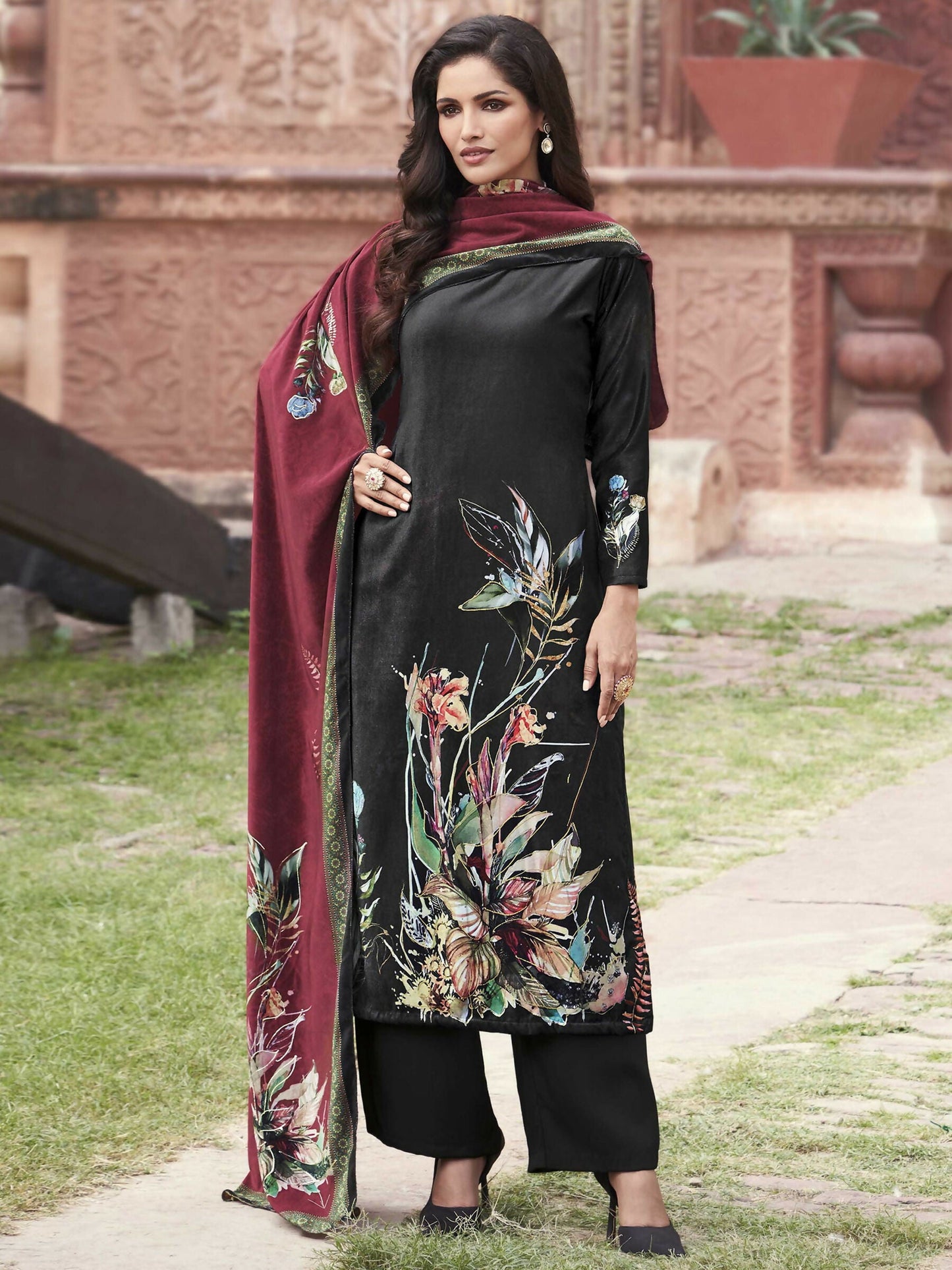 Jyoti Fashion Women's Black Velvet Floral Digital Printed Kurta with Trouser & Dupatta | Swadesiicart