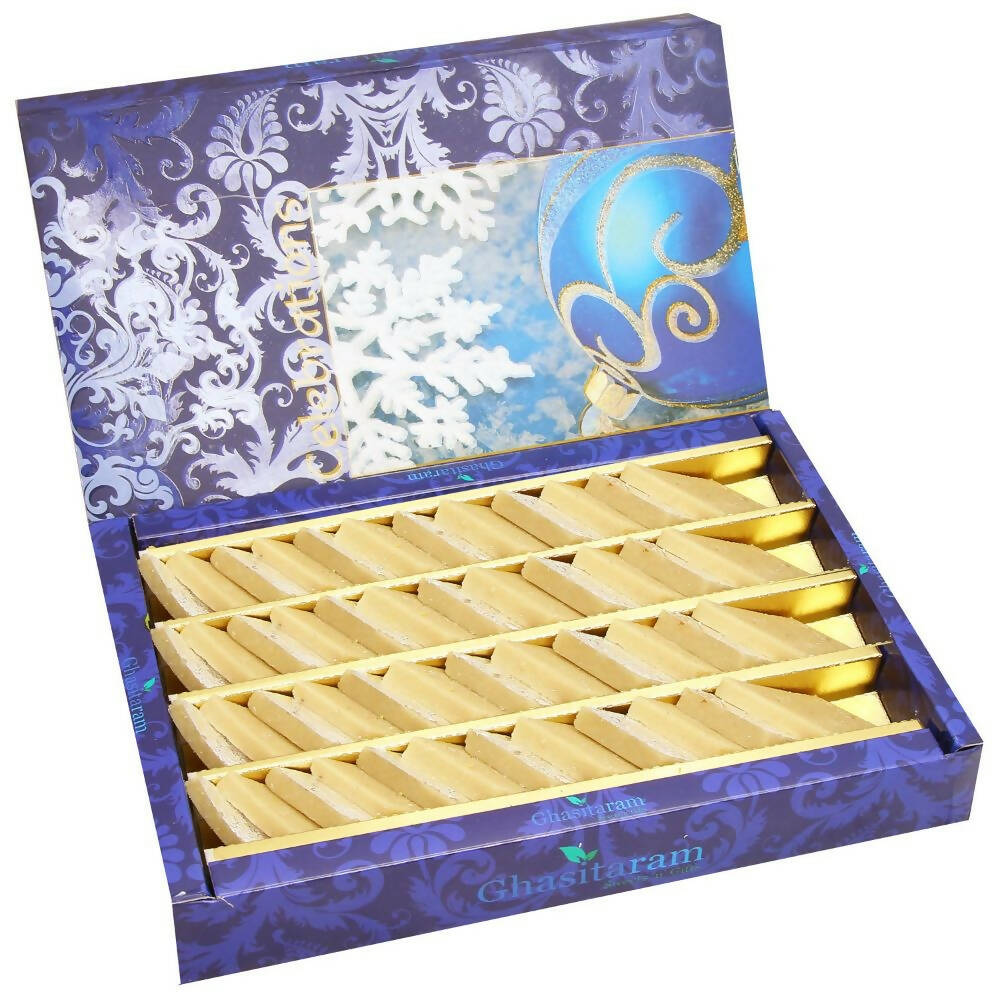 Ghasitaram Sugarfree Strawberry Katlis Sweet Box | Swadesiicart