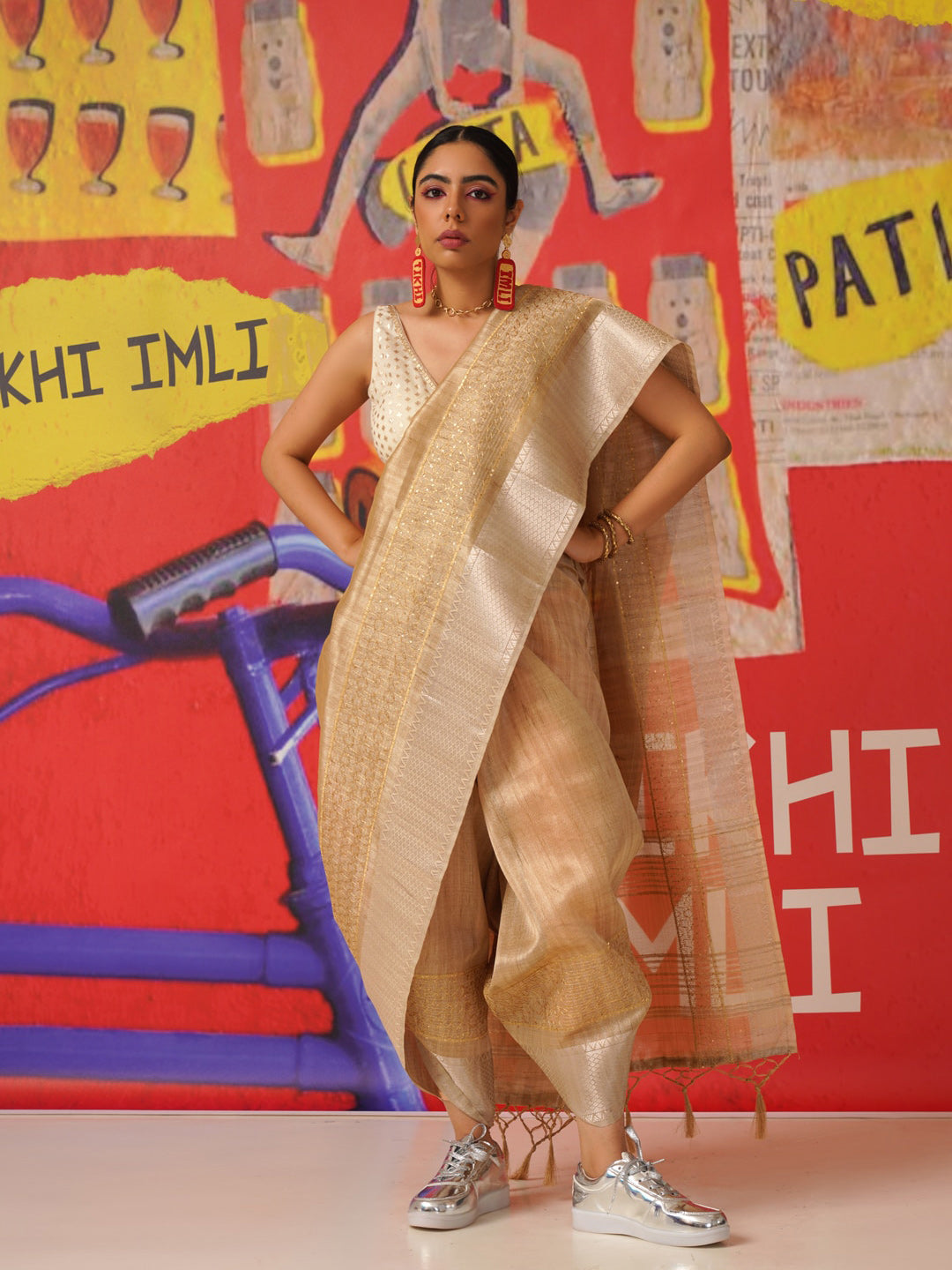 Tikhi Imli Sequinned Jute Silk Saree | Swadesiicart