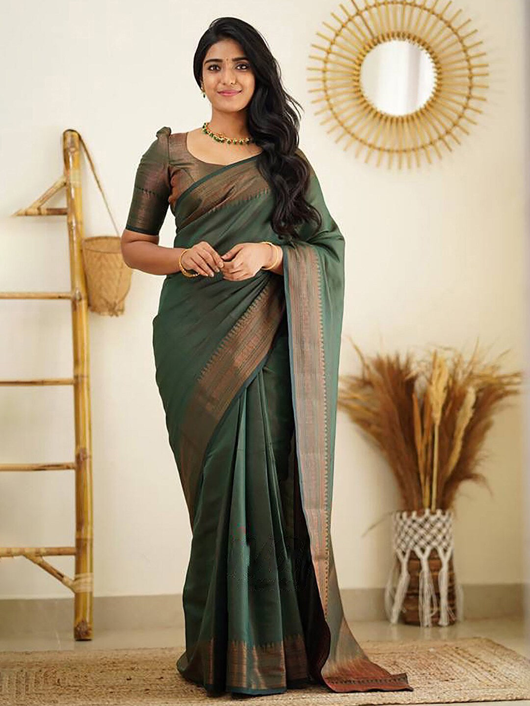 Kalini Zari Banarasi Saree | Swadesiicart