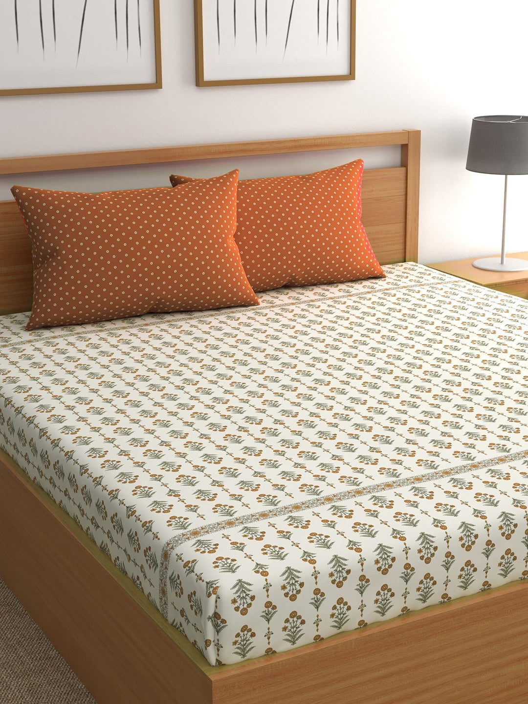 CHHAVI INDIA Cream-Coloured & Orange Floral Ultra Soft 210 TC Bedsheet with Pillow Covers - Swadesiicart