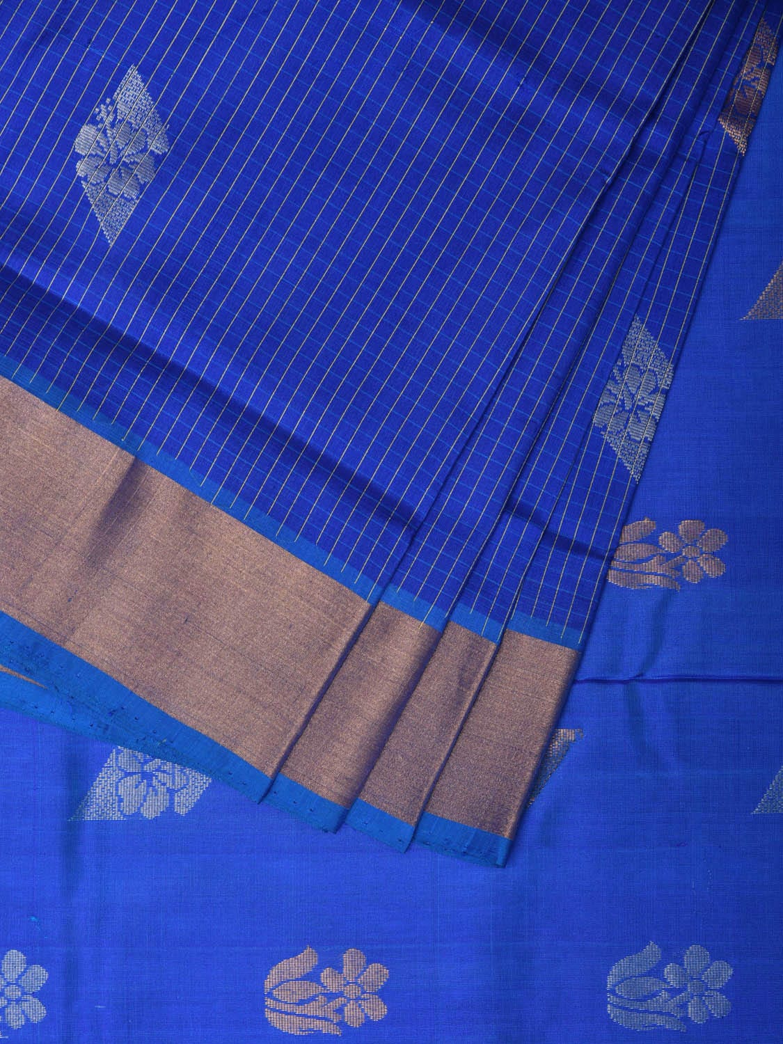Dark Blue Uppada Silk Handloom Saree with Body Buta and Checks Design - Global Threads | Swadesiicart