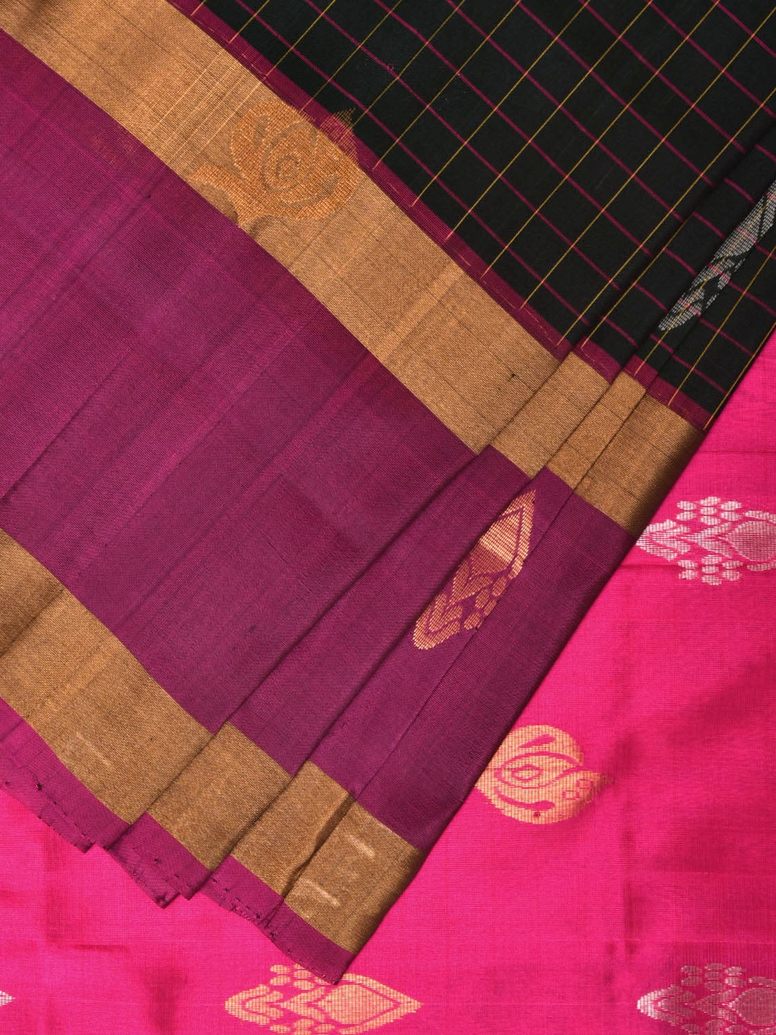 Dark Green and Purple Uppada Silk Handloom Saree with Checks and Body Buta Design - Global Threads | Swadesiicart