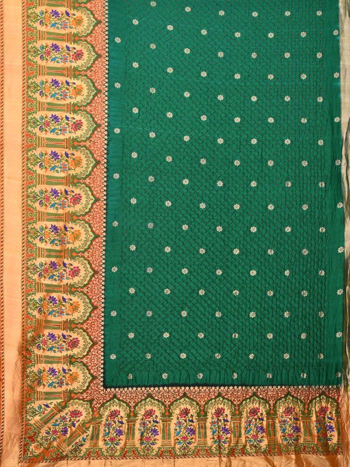 Dark Green Bandhani Paithani Silk Handloom Saree with One Side Border Design - Global Threads | Swadesiicart