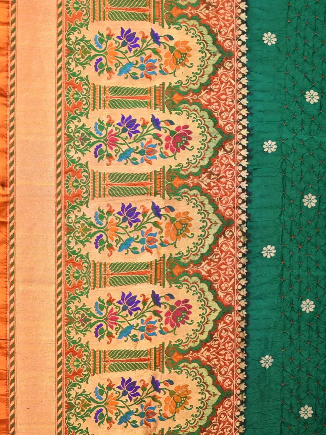 Dark Green Bandhani Paithani Silk Handloom Saree with One Side Border Design - Global Threads | Swadesiicart