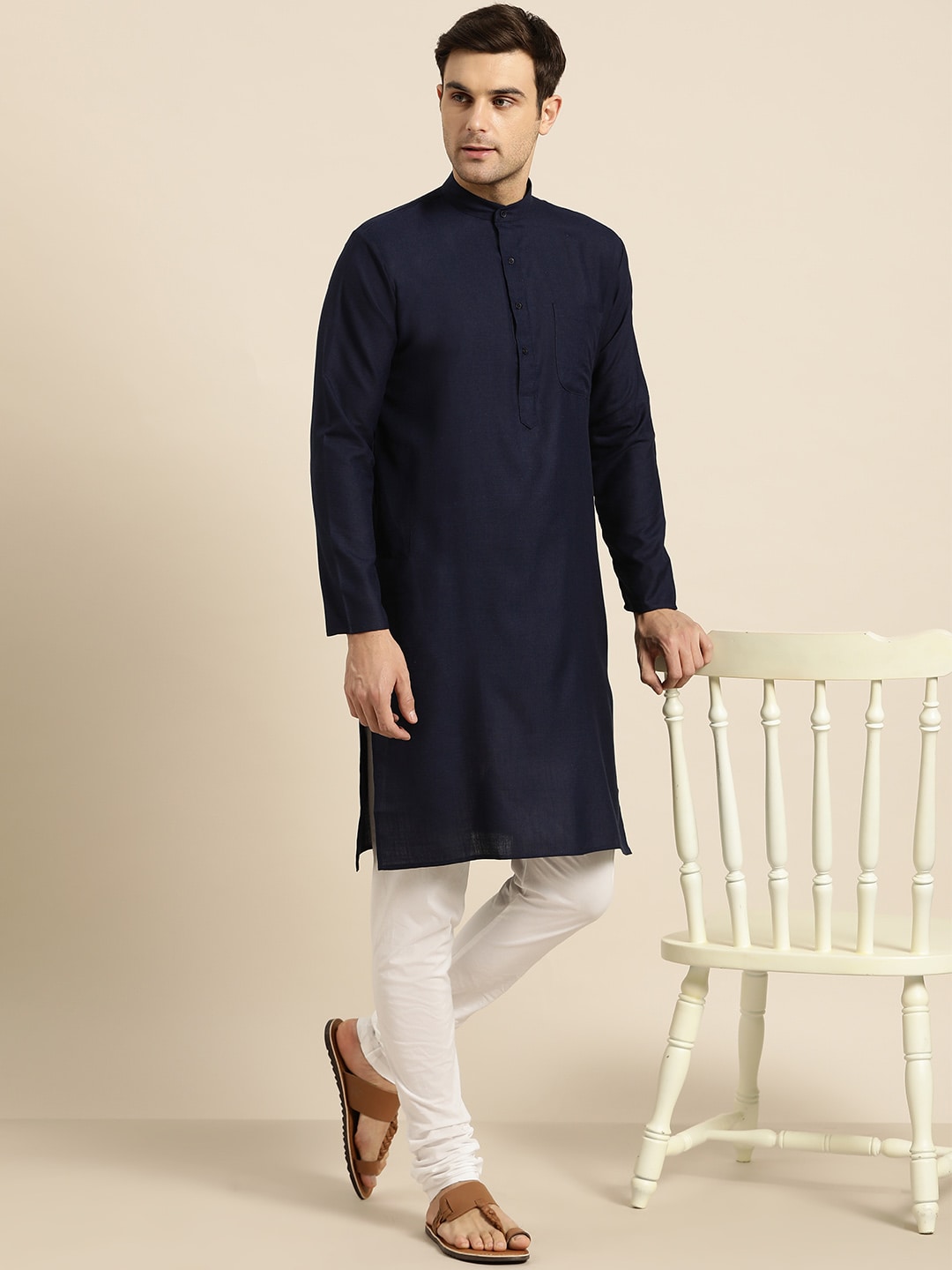 Sojanya Men Navy Blue Solid Straight Kurta | Swadesiicart