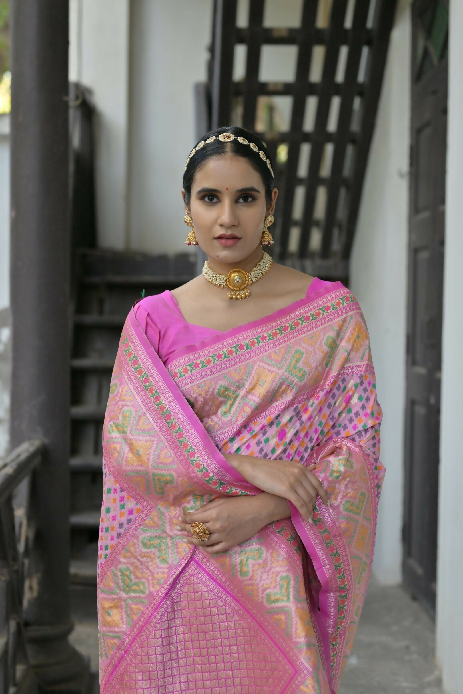 Vishnu Weaves Women's Baby-Pink Paithani Silk Saree with Blouse - Swadesiicart