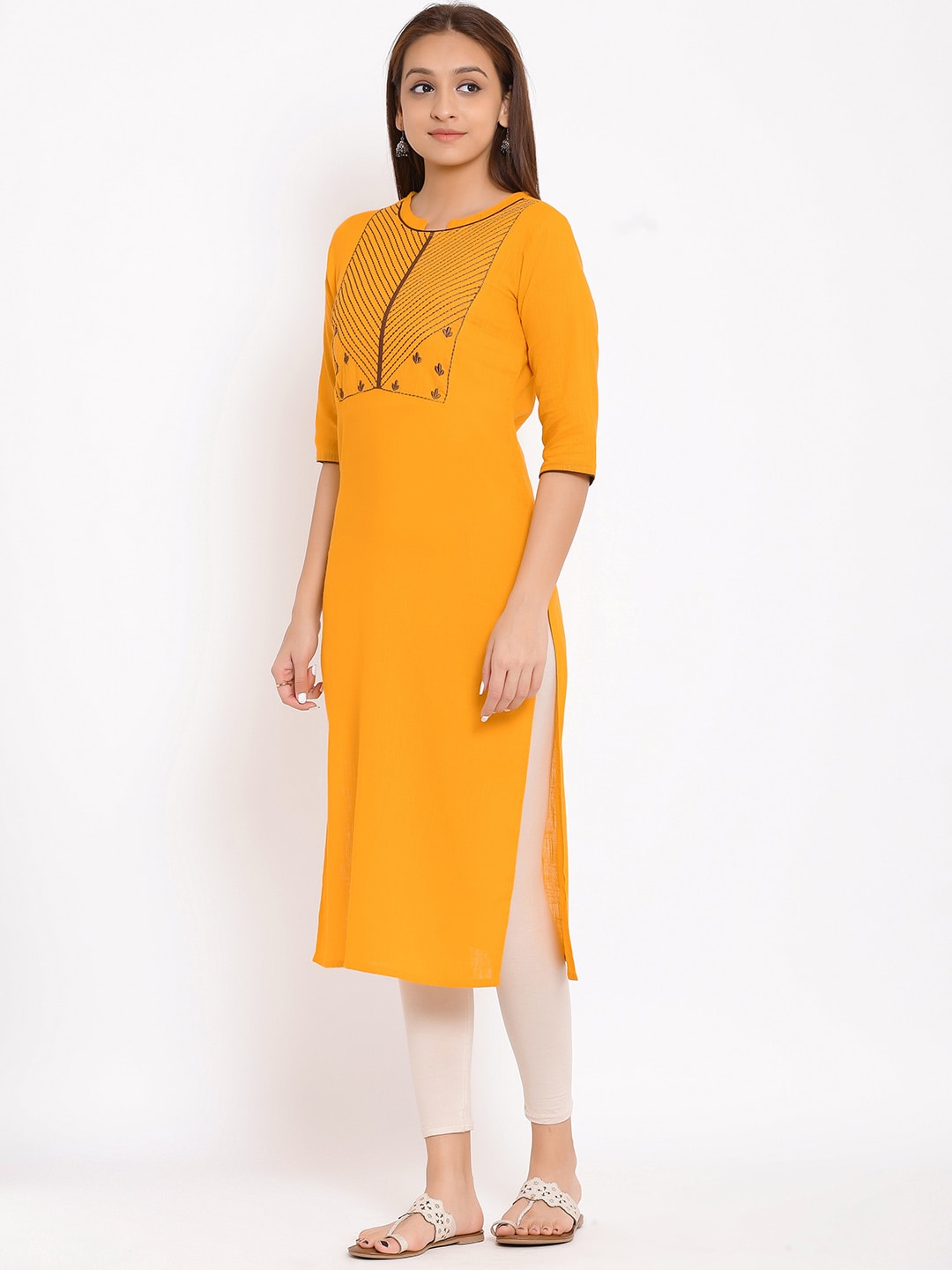 HERE&NOW Yellow Geometric Yoke Design Thread Work Kurta - Swadesiicart