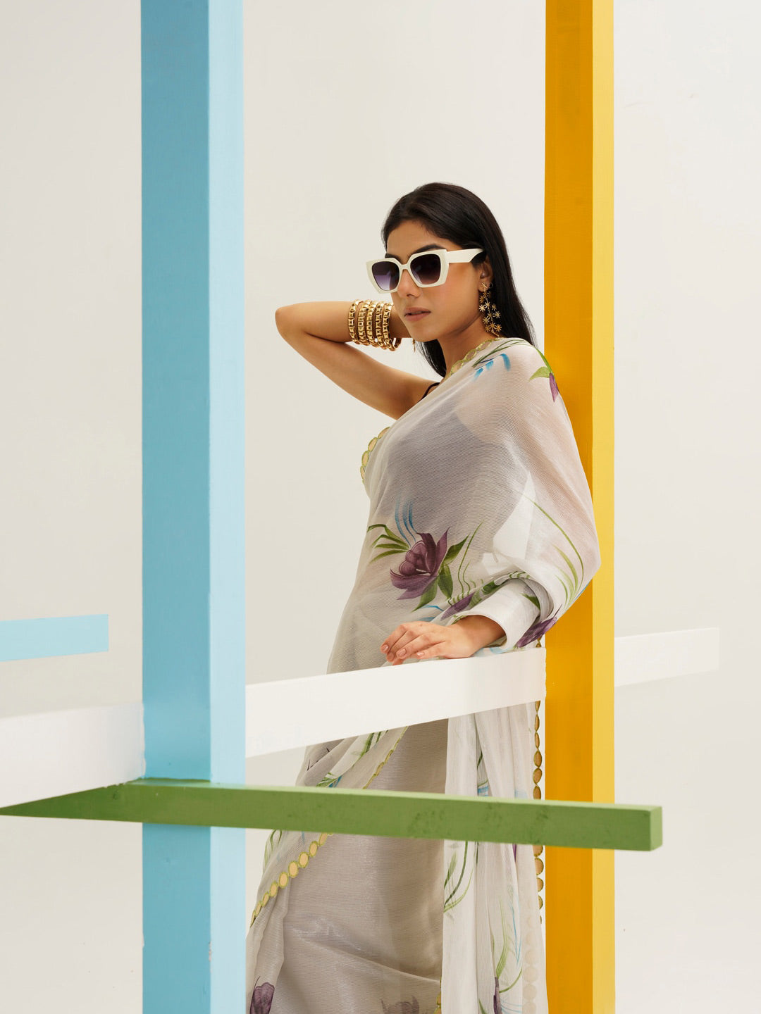 Tikhi Imli Floral Printed Poly Chiffon Saree | Swadesiicart