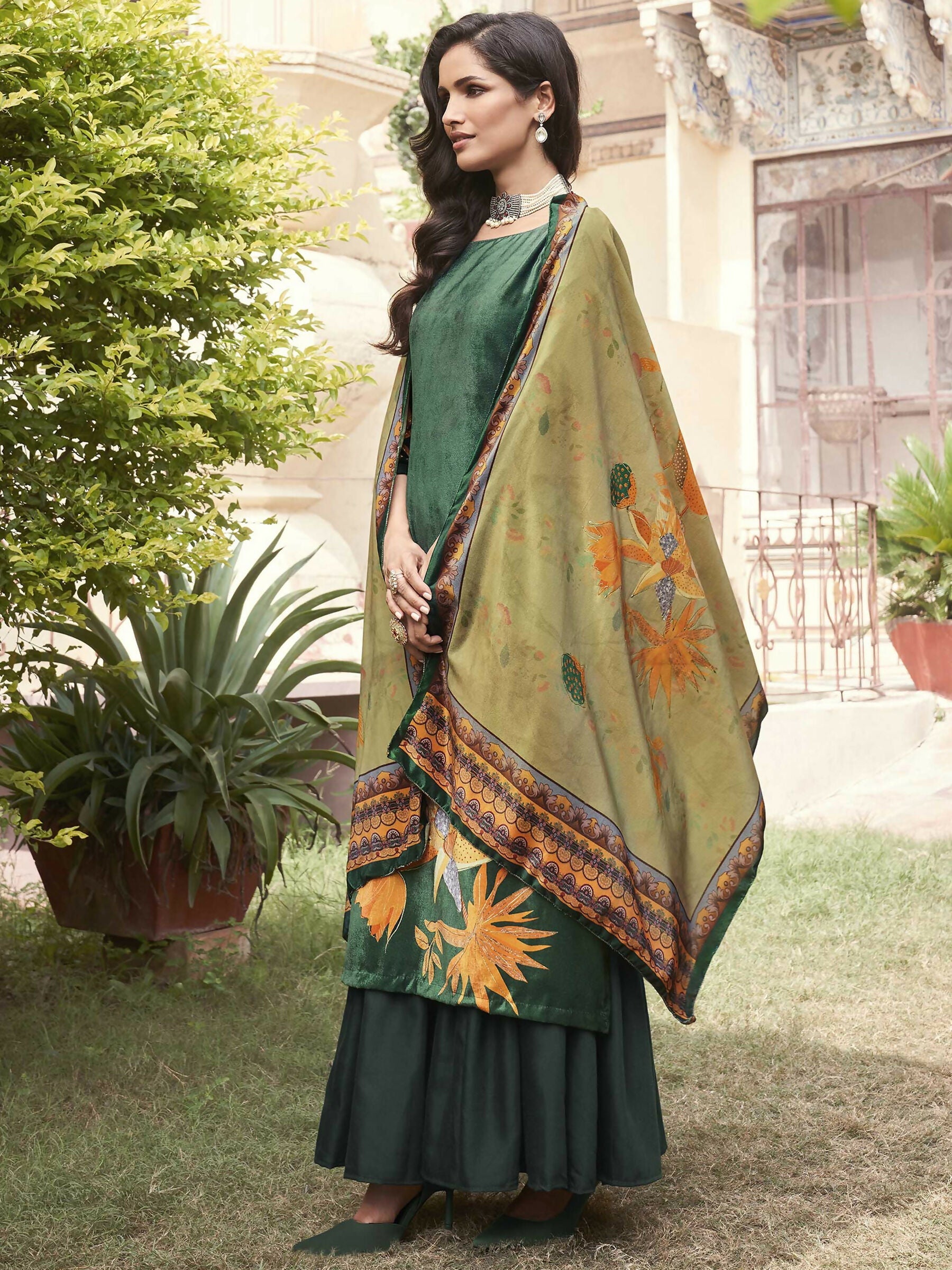 Jyoti Fashion Women's Green Velvet Floral Digital Printed Kurta with Trouser & Dupatta | Swadesiicart
