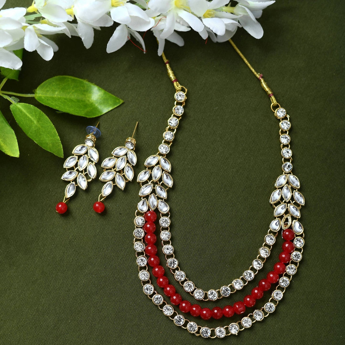 Mominos Fashion Johar Kamal Handicraft Finish White & Red Pearls Choker For Women (White/Red) | Swadesiicart
