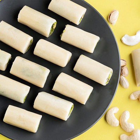 Vellanki Foods - Kaju Pista Rolls - Swadesiicart