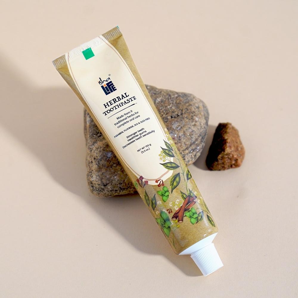 Isha Life Herbal Toothpaste - Swadesiicart