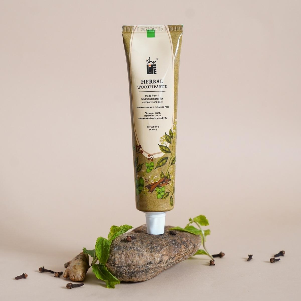 Isha Life Herbal Toothpaste - Swadesiicart