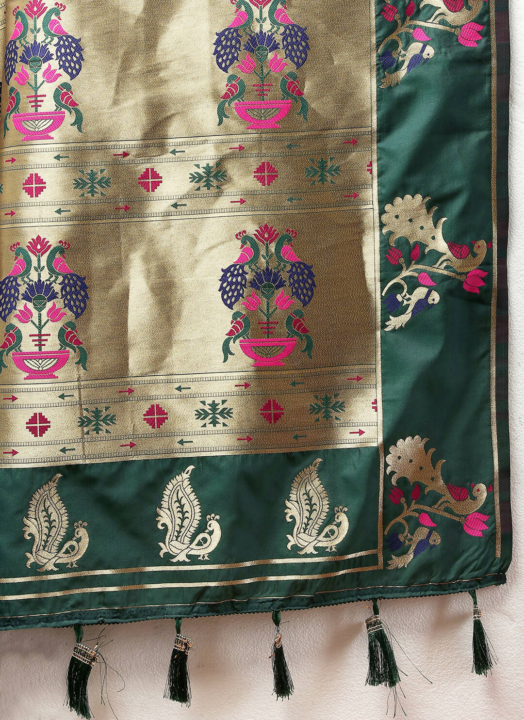 Lorenvalley Fashion Green Soft Paithani Silk Woven Design Gold Zari Meenakari Weaving Saree - Swadesiicart