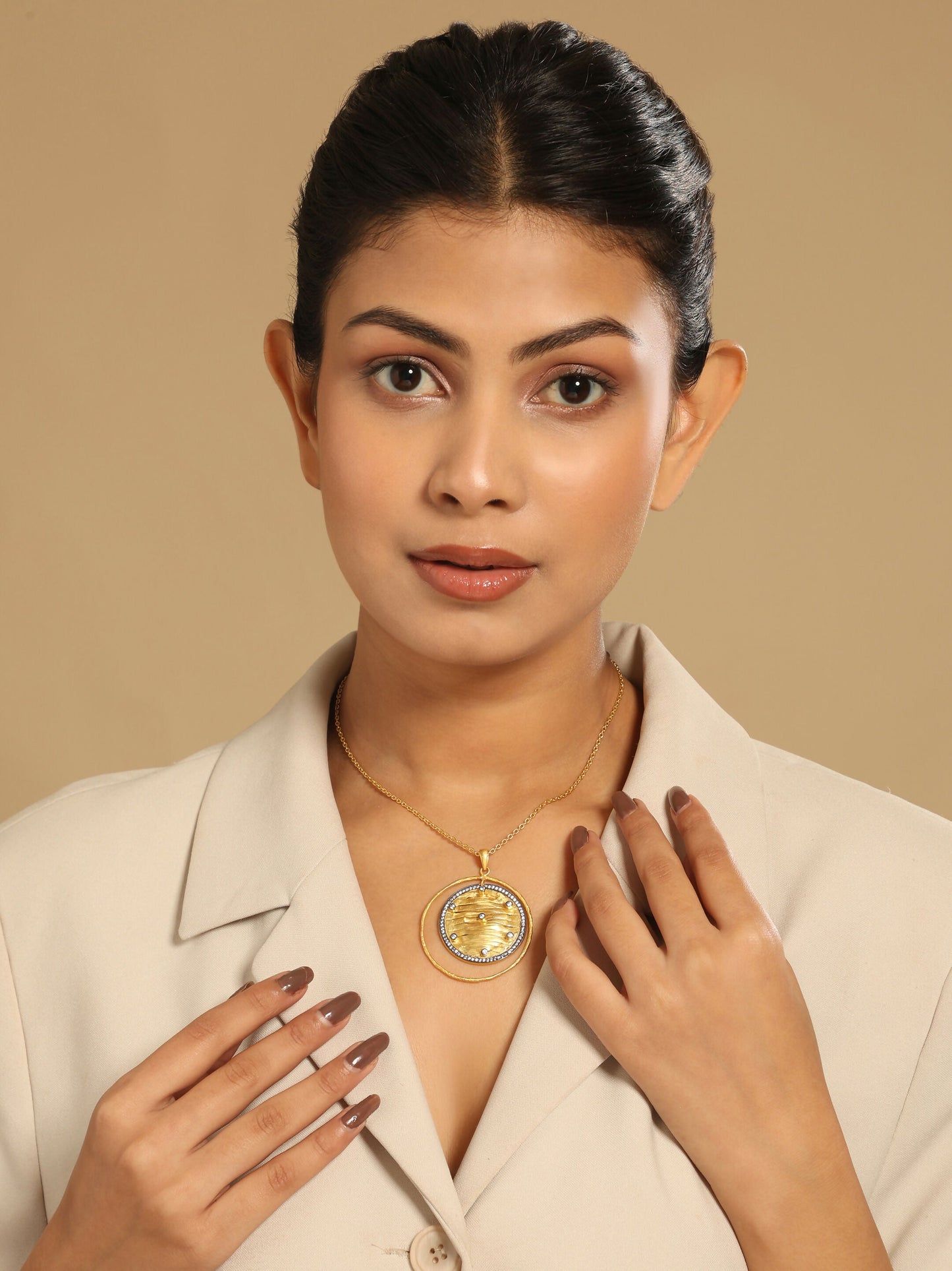 Nuyug 18K Gold-Plated Zircon Studded Minimal Chain Textured Surface Pendant Necklace | Swadesiicart
