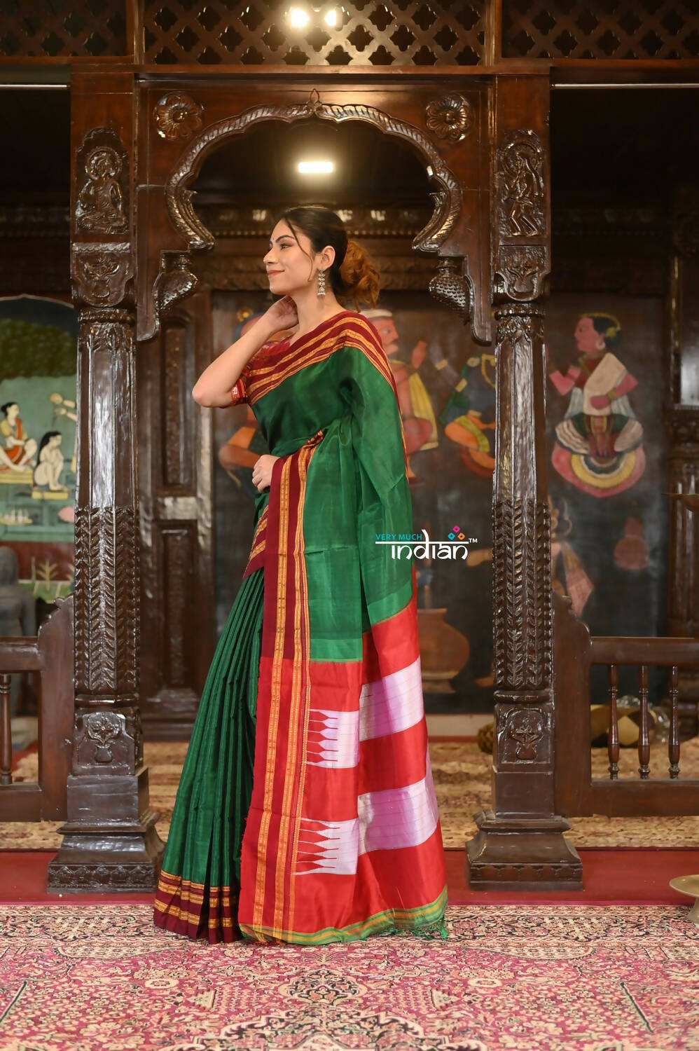Very Much Indian Handloom Cotton Viscose Ilkal Saree Bright Green With Red Border | Swadesiicart