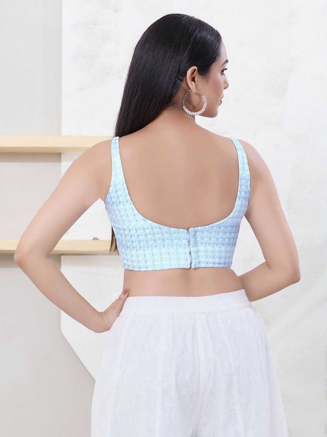 Joban Fashion Light-Blue Shift Sleeveless Back Open Blouse - Swadesiicart