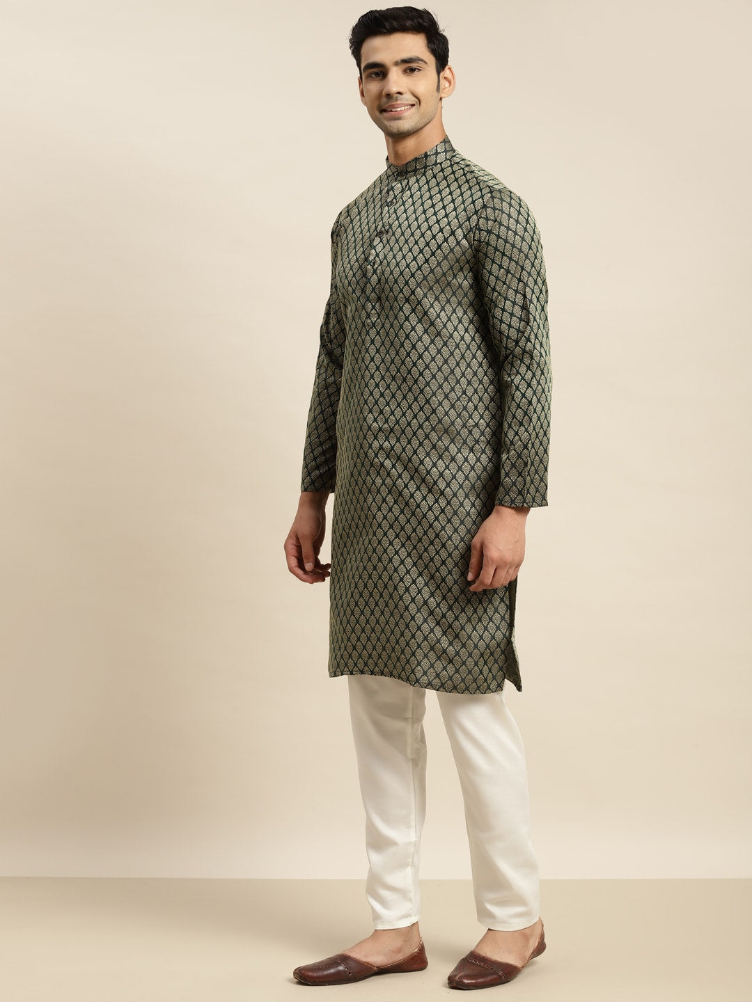 Sojanya Men Green Ethnic Motifs Kurta with Churidar & Nehru Jacket | Swadesiicart