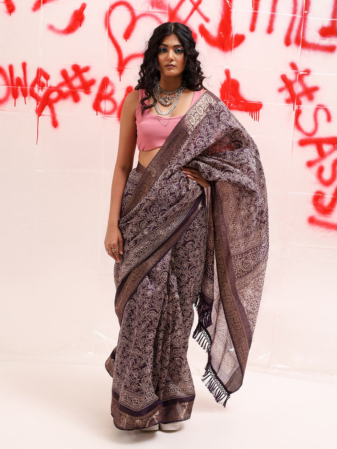 Tikhi Imli Floral Ready to Wear Saree | Swadesiicart