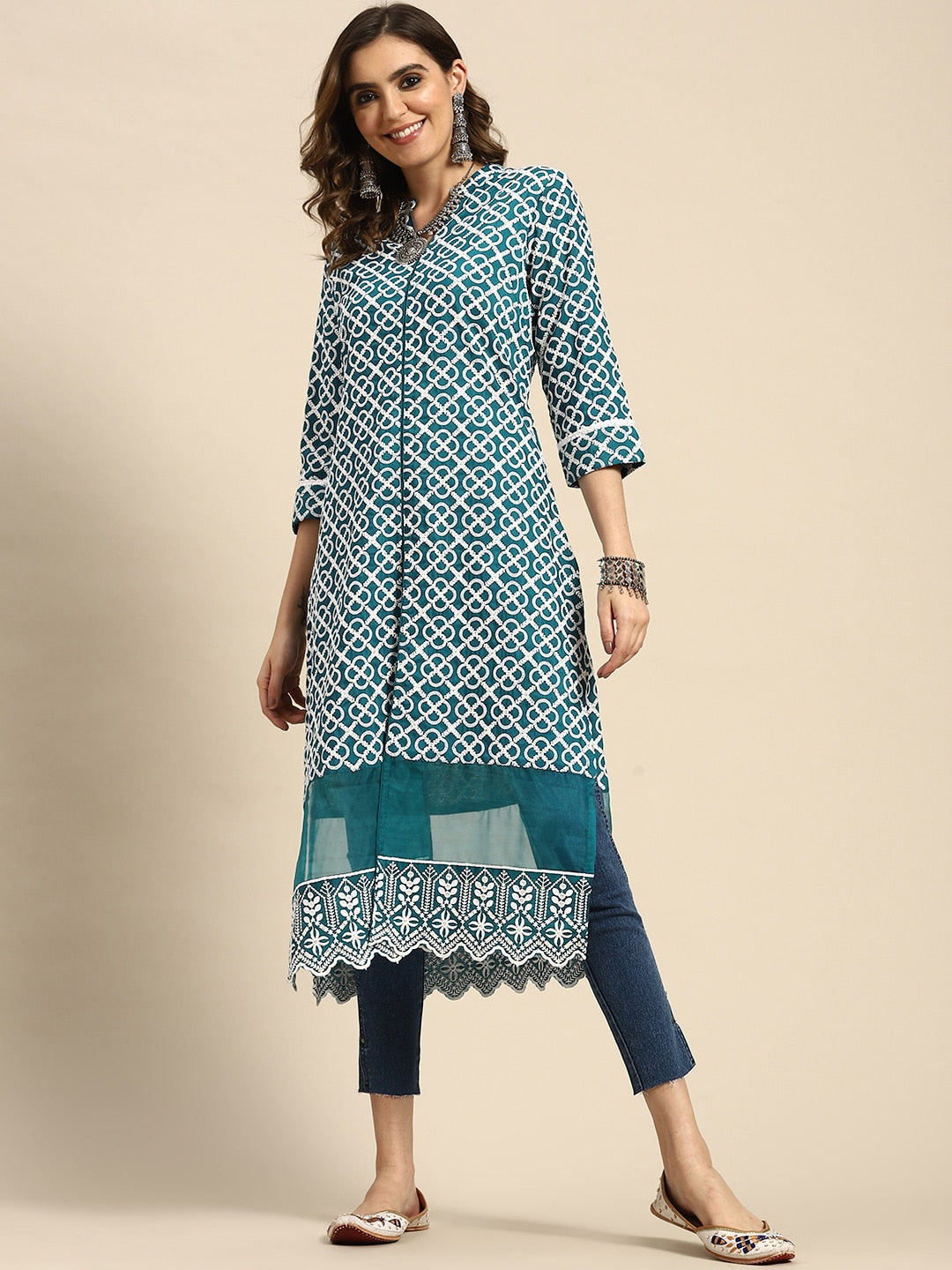 Sangria Chikankari Embroidered Kurta | Swadesiicart