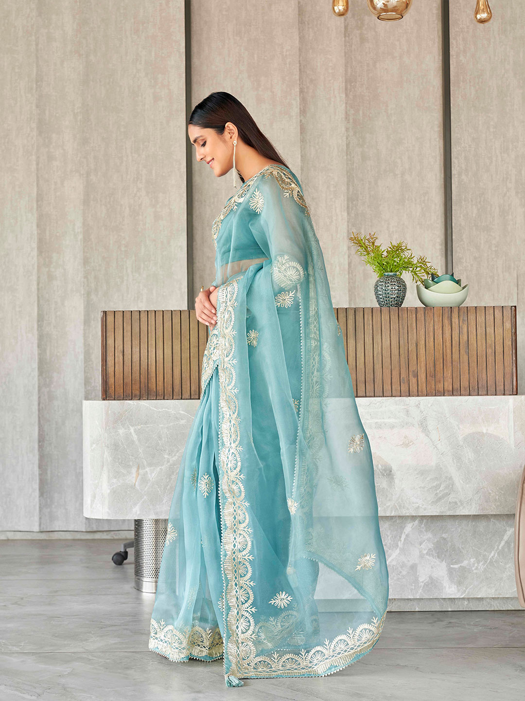 Tikhi Imli Floral Gotta Patti Organza Heavy Work Saree | Swadesiicart