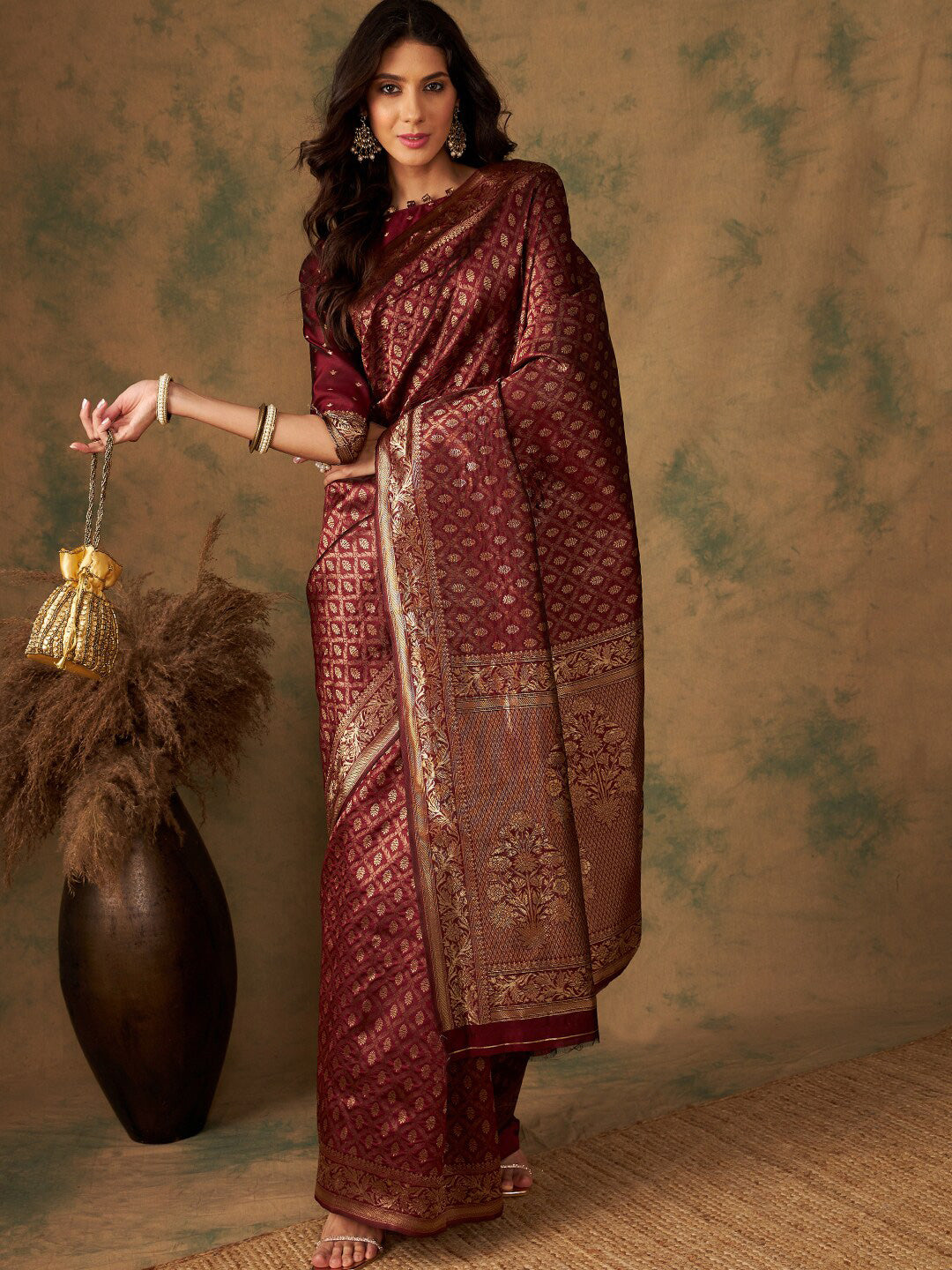Sangria Woven Design Zari Banarasi Saree | Swadesiicart