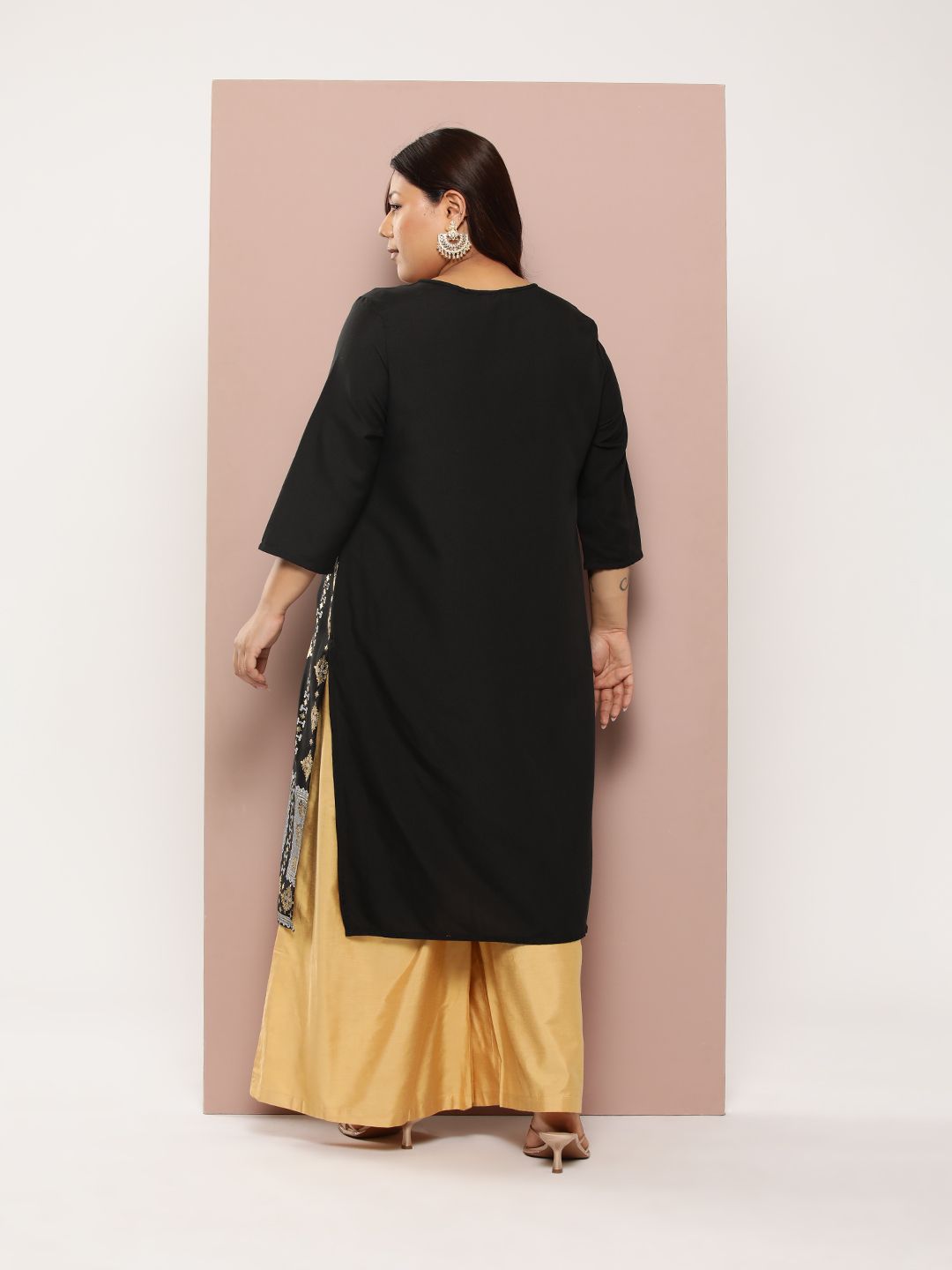 Sztori Plus Size Ethnic Motifs Print Kurta - Swadesiicart