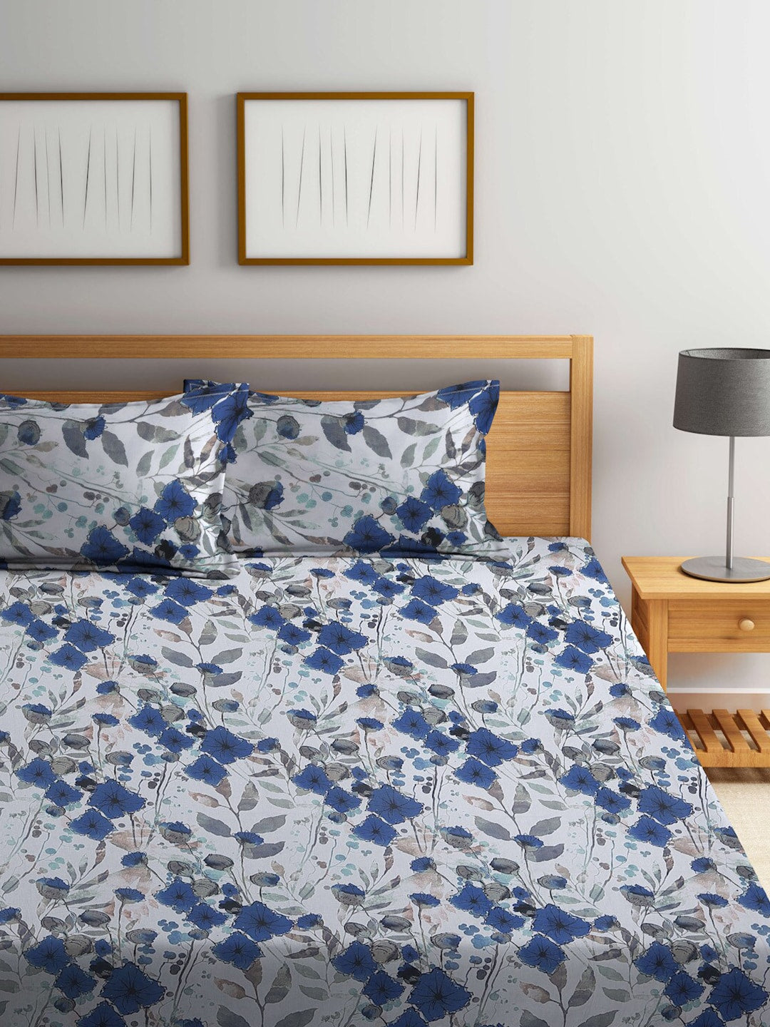 BOMBAY DYEING Blue & White Floral Cotton 144 TC King Bedsheet With 2 Pillow Covers - Swadesiicart
