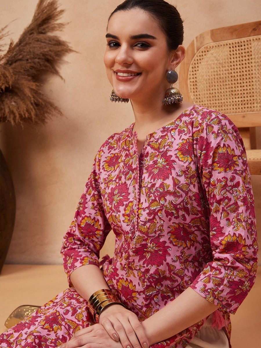 Anouk Floral Printed Round Neck Pure Cotton Straight Kurta - Swadesiicart
