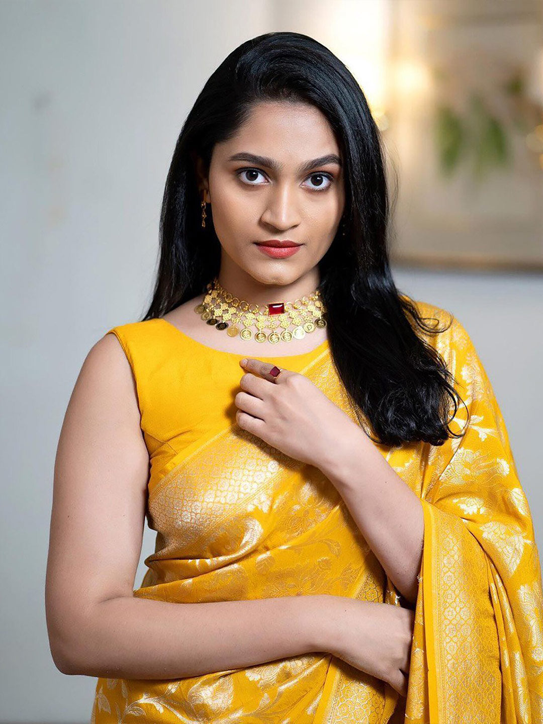 Kalini Ethnic Motifs Woven Design Banarasi Saree | Swadesiicart