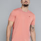 Alcis Men Dusty Pink Solid Slim Fit Gym T-shirt | Swadesiicart
