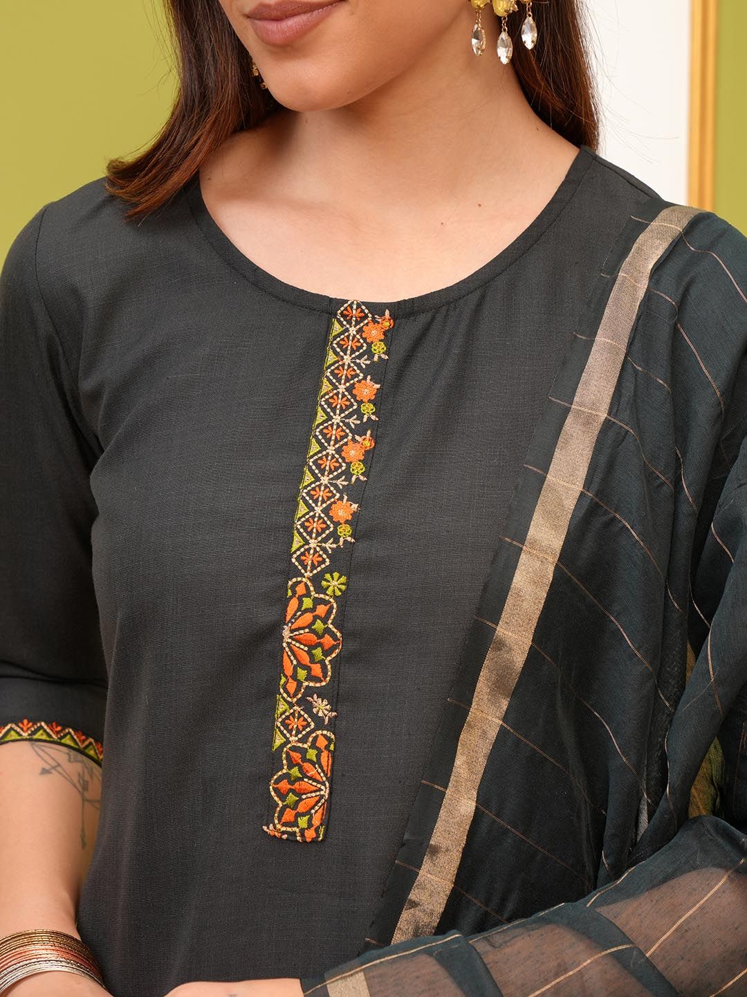 Vishudh Green Embroidered Thread Work Kurta with Palazzo & Dupatta - Swadesiicart