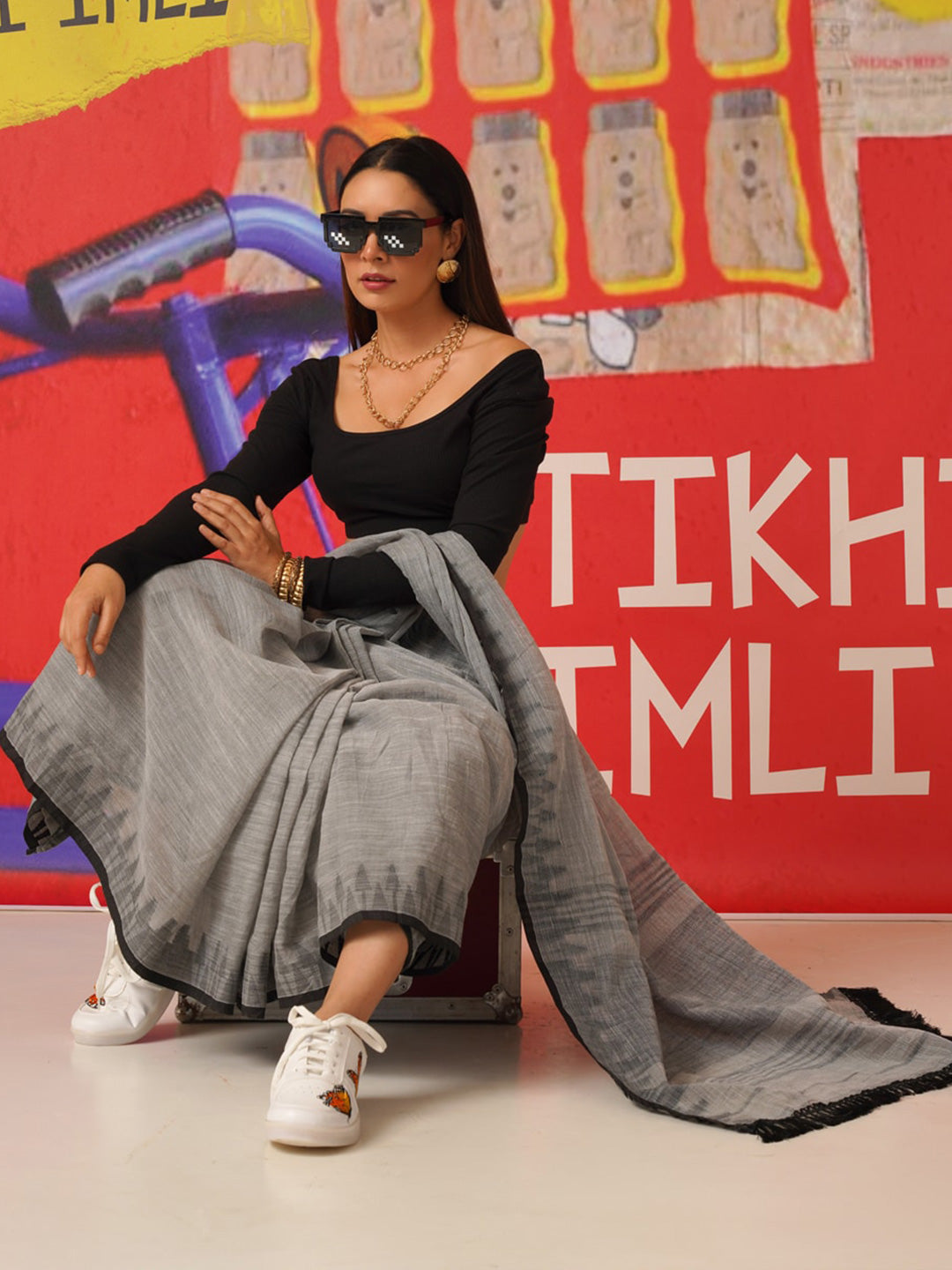 Tikhi Imli Woven Design Cotton Blend Saree | Swadesiicart