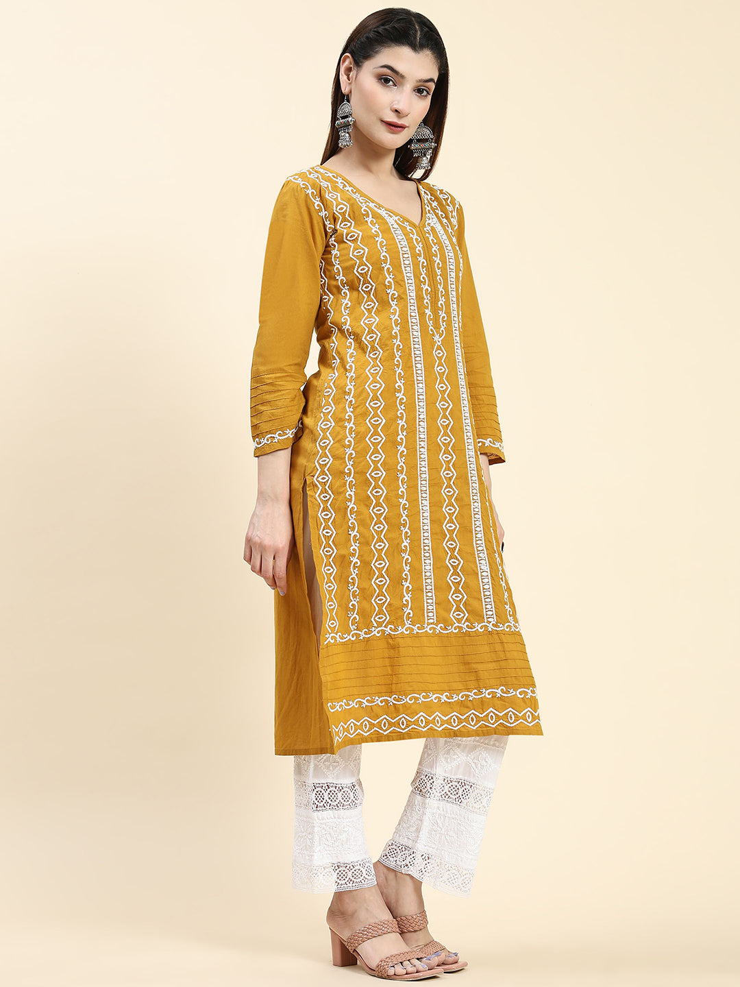 HOUSE OF KARI Ethnic Motifs Embroidered Chikankari Cotton Kurta | Swadesiicart