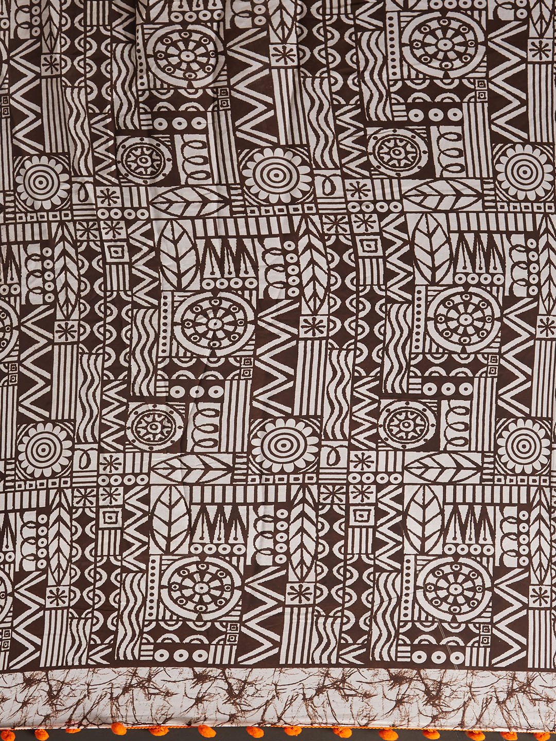 Tikhi Imli Brown & White Poly Georgette Printed Saree | Swadesiicart