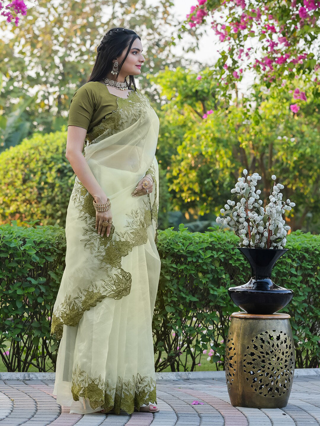 Tikhi Imli Embroidered Organza Saree | Swadesiicart
