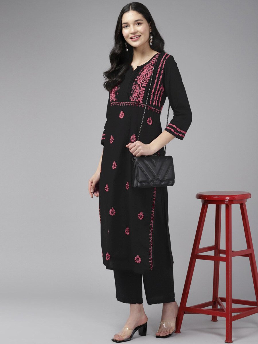 ADA Ethnic Motifs Embroidered Round Neck Chikankari Cotton Kurta | Swadesiicart