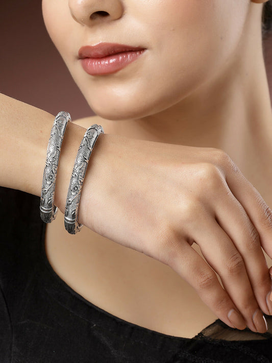 NVR Women's Set of 2 Silver-Toned German Silver Floral Oxidised Kada Bangle - NR Retail-NVR