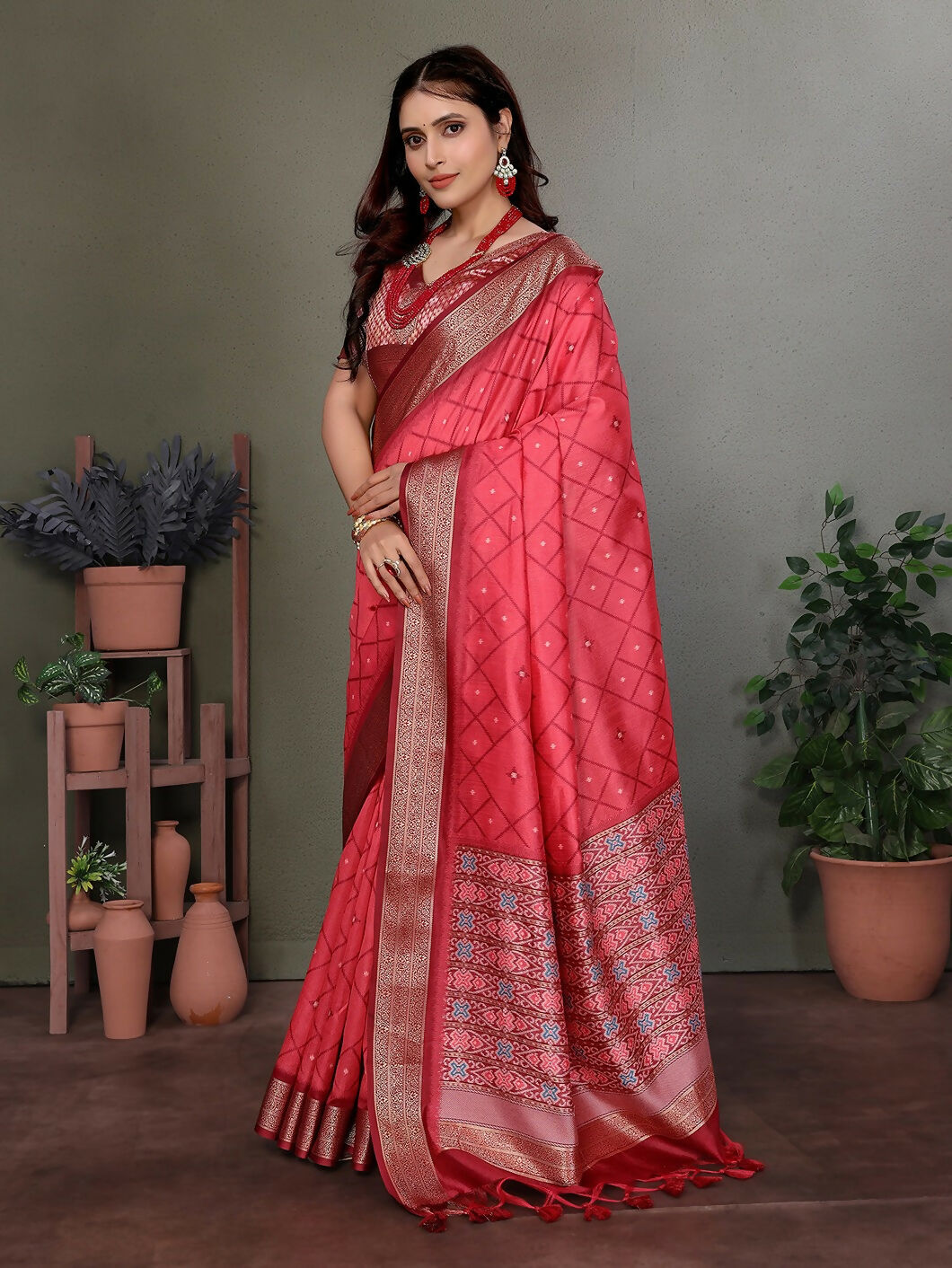 Joban Fashion Carrot Red Woven Design Banarasi Silk Sarees | Swadesiicart