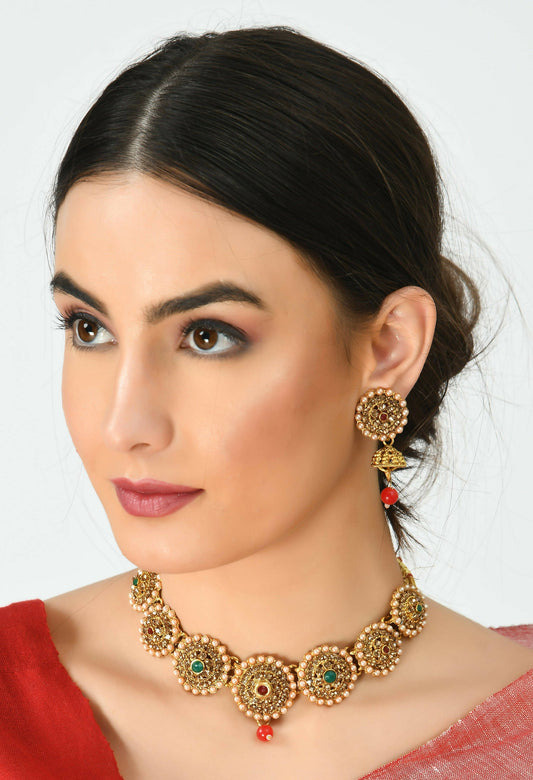 Mominos Fashion Johar Kamal Gold-Polished Brass Finish Kundan Choker For Women (Golden) | Swadesiicart