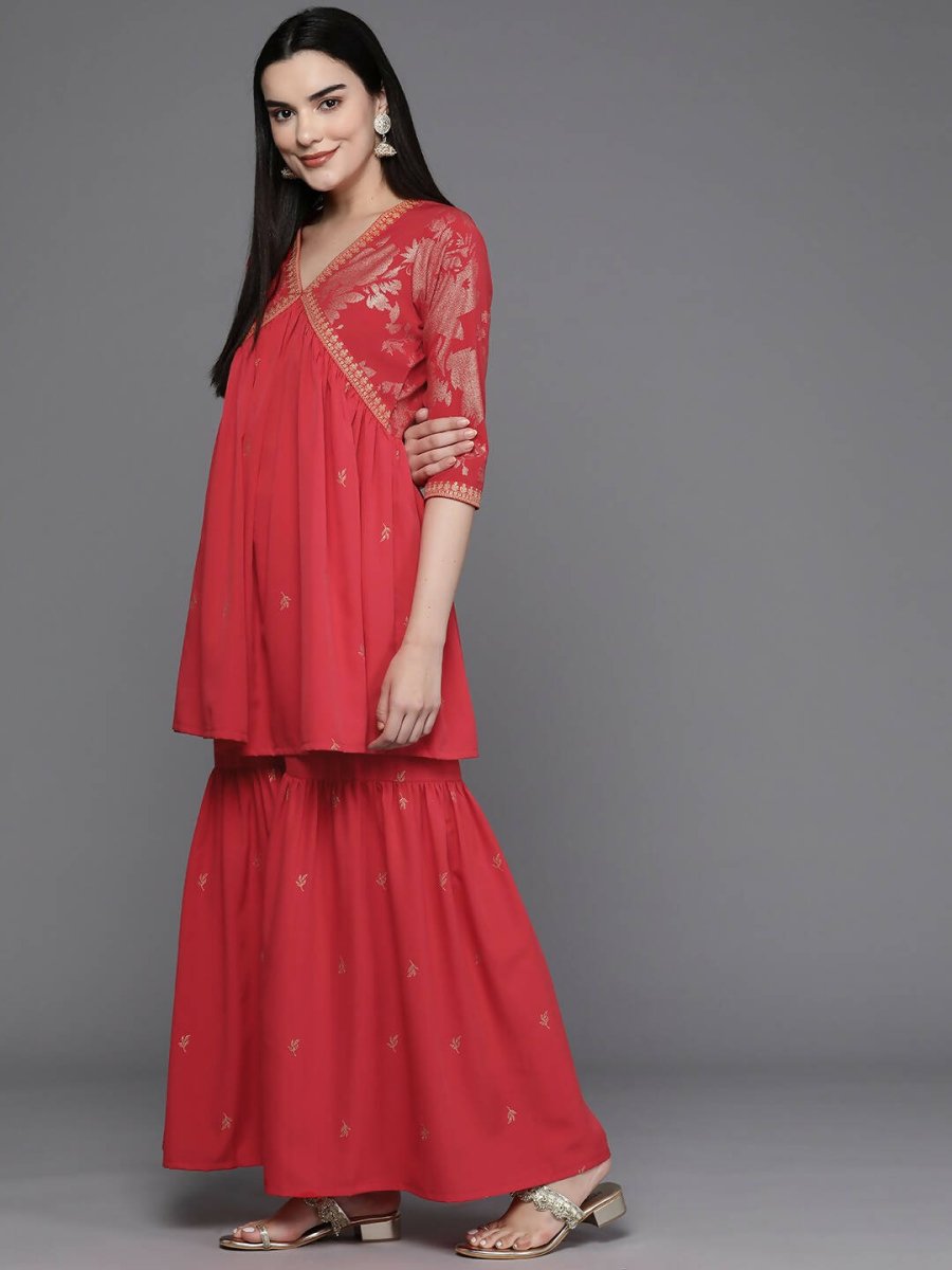 Ahalyaa Women Floral Printed Tunic with Palazzos - Red Color | Swadesiicart