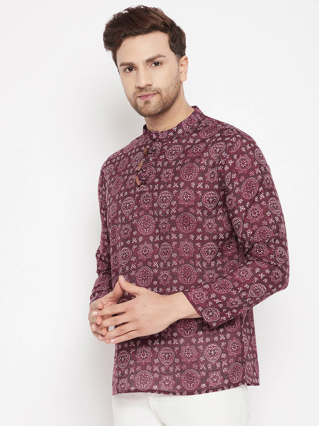 Even Apparels Maroon Pure Cotton Men's Kurta With Slit Neckline | Swadesiicart