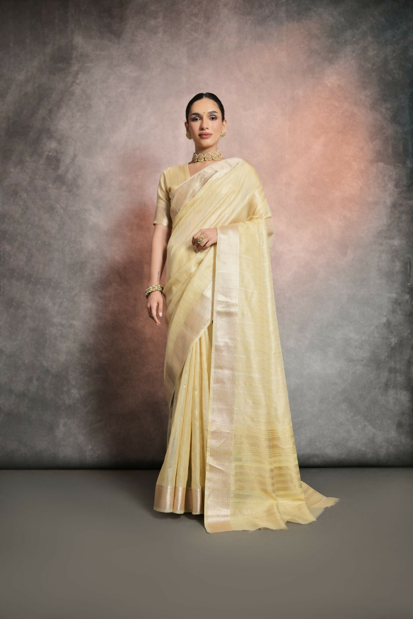 Vishnu Weaves Women's Yellow Tissue Linen Zari Woven Saree with Blouse - Swadesiicart