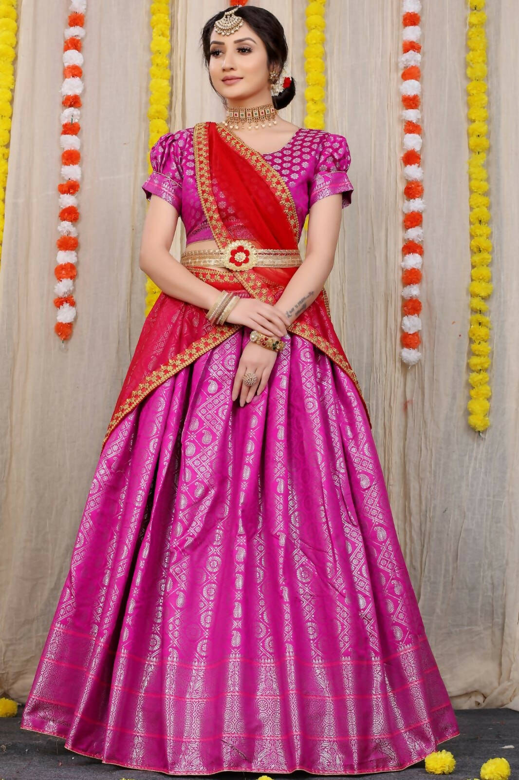 DEIANA'S Beautiful Pure Jari Silk Weaving Lehengha Choli - Pink | Swadesiicart
