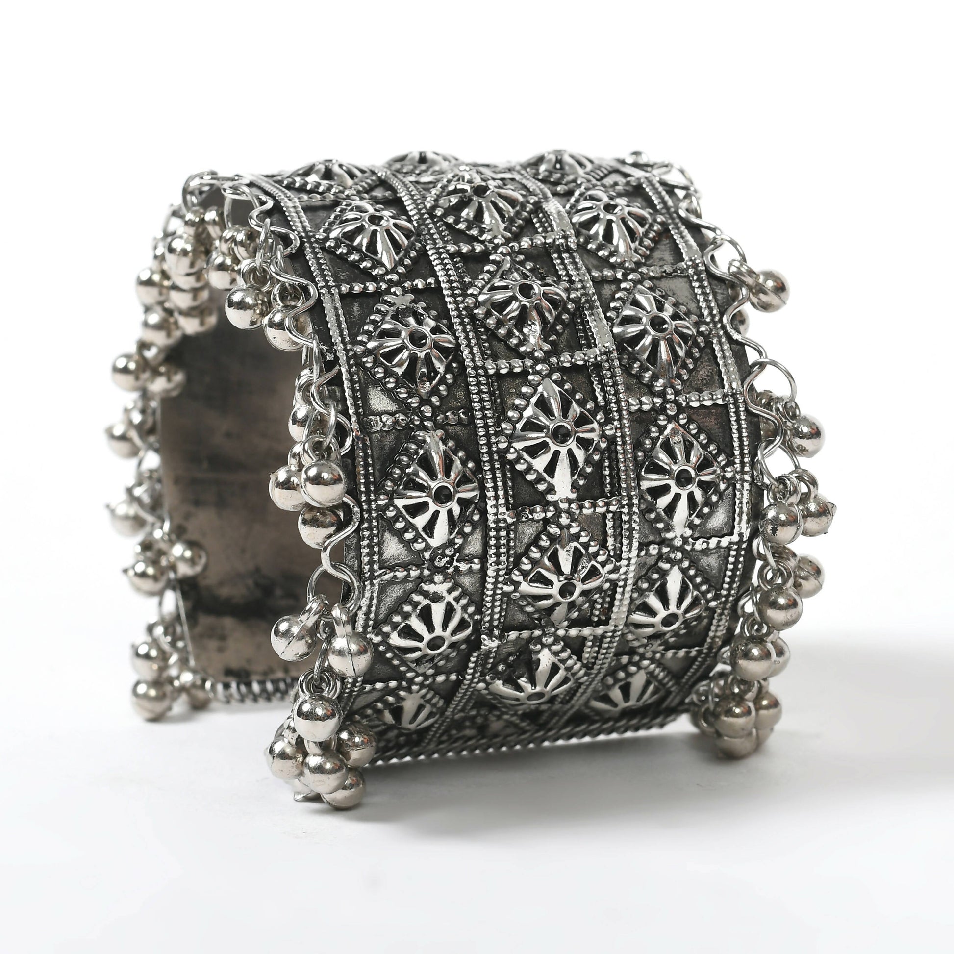 Mominos Fashion Joharkamal Oxidised Silver-Plated Ghungroo Handcraft Bracelet - Design 024 - Mominos Fashion