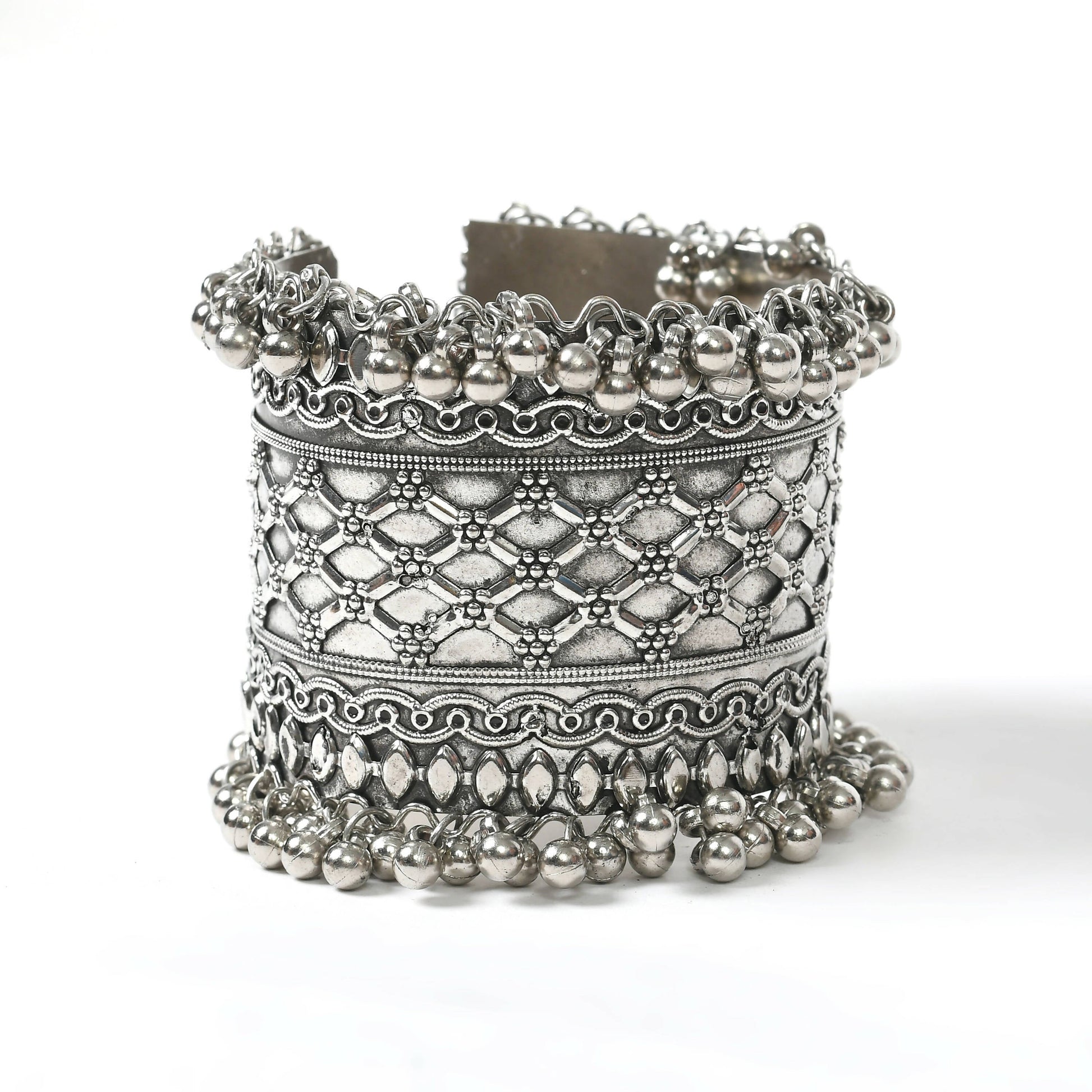 Mominos Fashion Joharkamal Oxidised Silver-Plated Ghungroo Handcraft Bracelet - Design 026 - Mominos Fashion